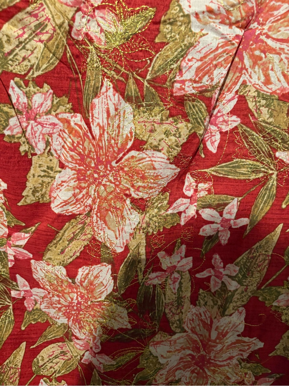 JH Collectibles vintage-style red floral midi dress with a V-neckline Size 16W - Picture 6 of 6